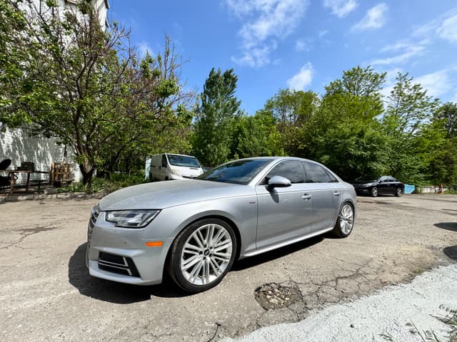 AUDI A4 PREMIUM PLUS 2018 - 3