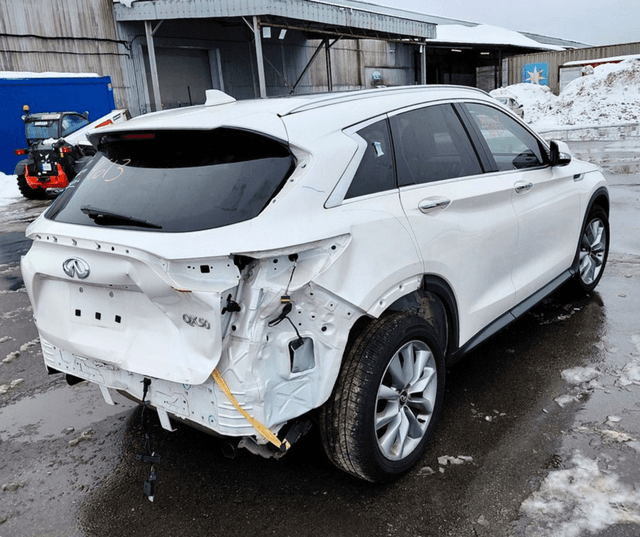 INFINITI QX50 ESSENTIAL 2021 - 4