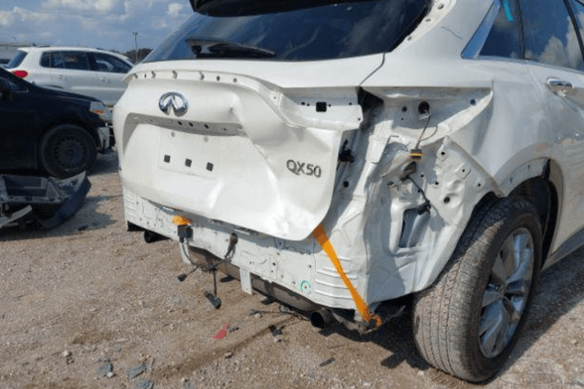 INFINITI QX50 ESSENTIA 2021 - 4