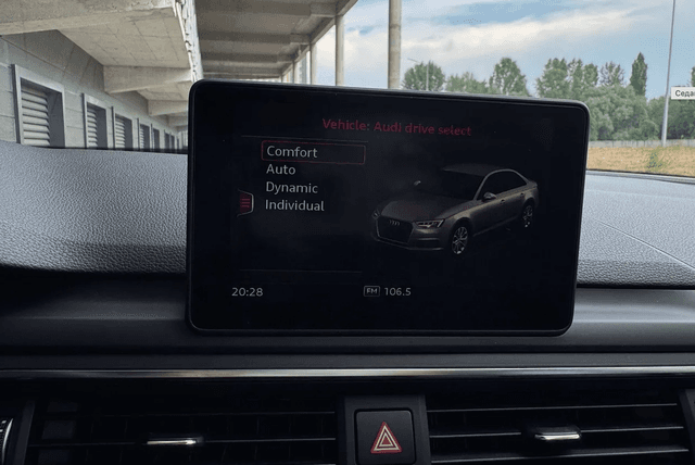 AUDI A4 PREMIUM PLUS 2018 - 12