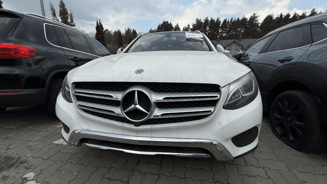 MERCEDES-BENZ GLC 350E 2019 - 8