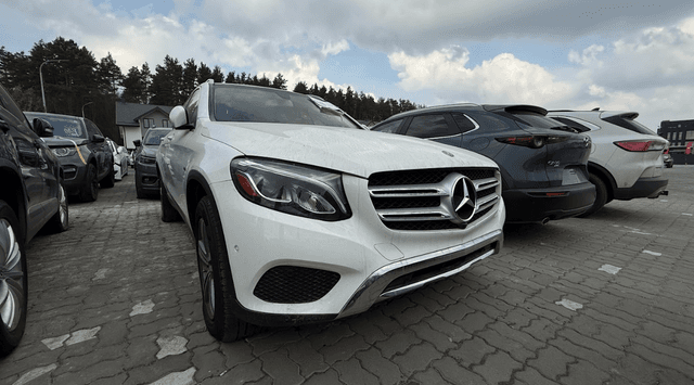 MERCEDES-BENZ GLC 350E 2019 - 1