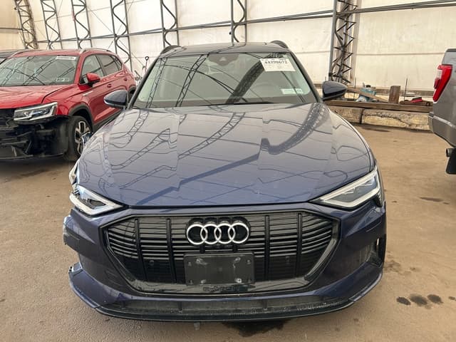 AUDI E-TRON PREMIUM PLUS 2021 - 2