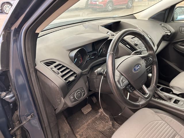 FORD Escape 2018 - 21
