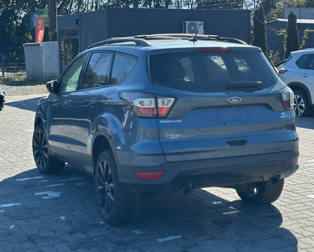 FORD Escape 2018 - 9