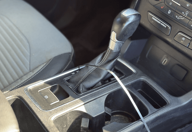 FORD Escape 2018 - 18