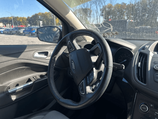 FORD Escape 2018 - 20