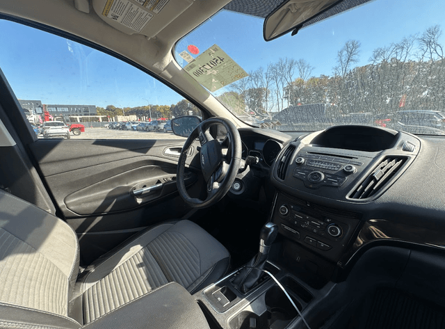 FORD Escape 2018 - 23
