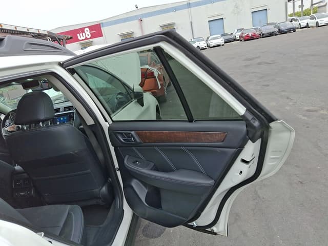 SUBARU OUTBACK Limited 2018 - 6